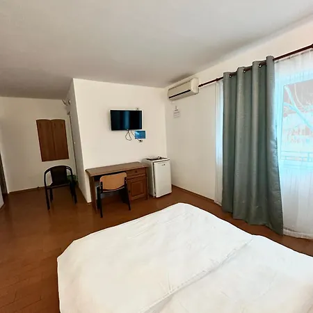 Elada 2 Costinești
